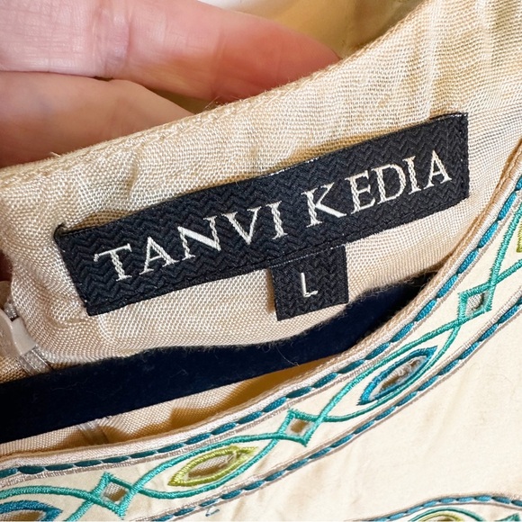 Anthropologie Women’s Tanvi Kedia Ombré Chameli Silk Fit Flare Embroidered Dress - Picture 6 of 13